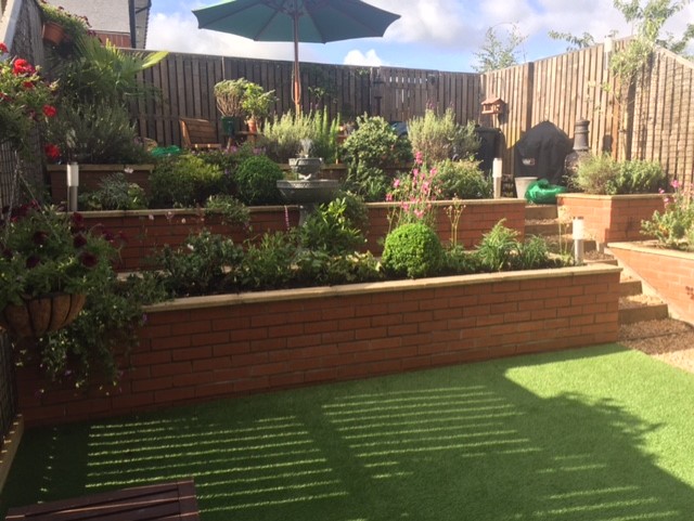 Retaining Walls Services